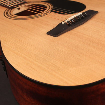 Guitarra Electro Acústica Cort AF515CE, Poro abierto-3